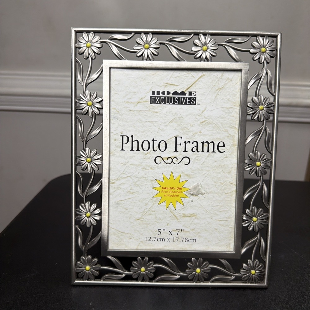 VTG Y2K Silver Finish 5 X 7 Daisy's Picture Frame 90's 2000's Large Metal Gift